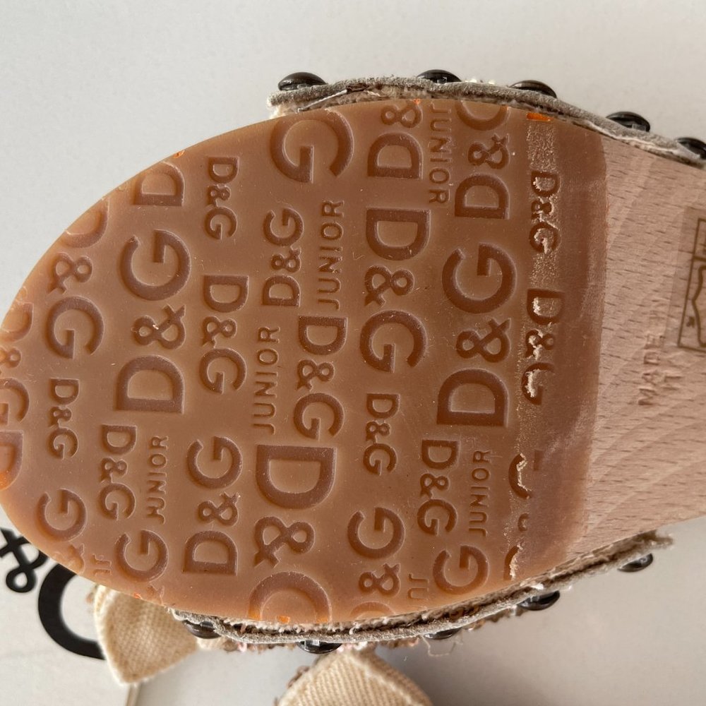 NEW D&G Junior Girls Sandals Sequin Bow Clog Style Wooden Sole Slip On 11 EUR 28 - Picture 8 of 11